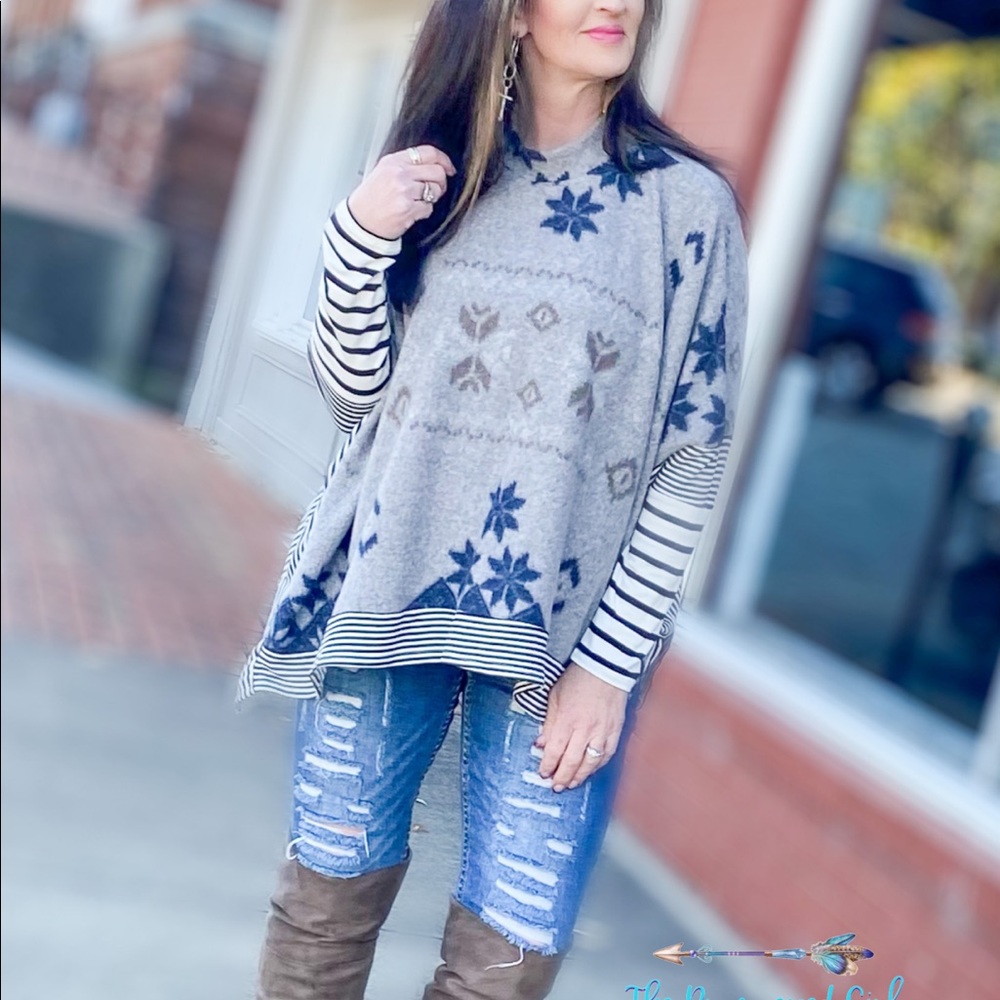 Winter Wonderland Snowflake Sweater Tunic - Picture 4 of 4